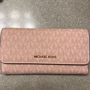 Michael Kors Jet Set Trifold Wallet